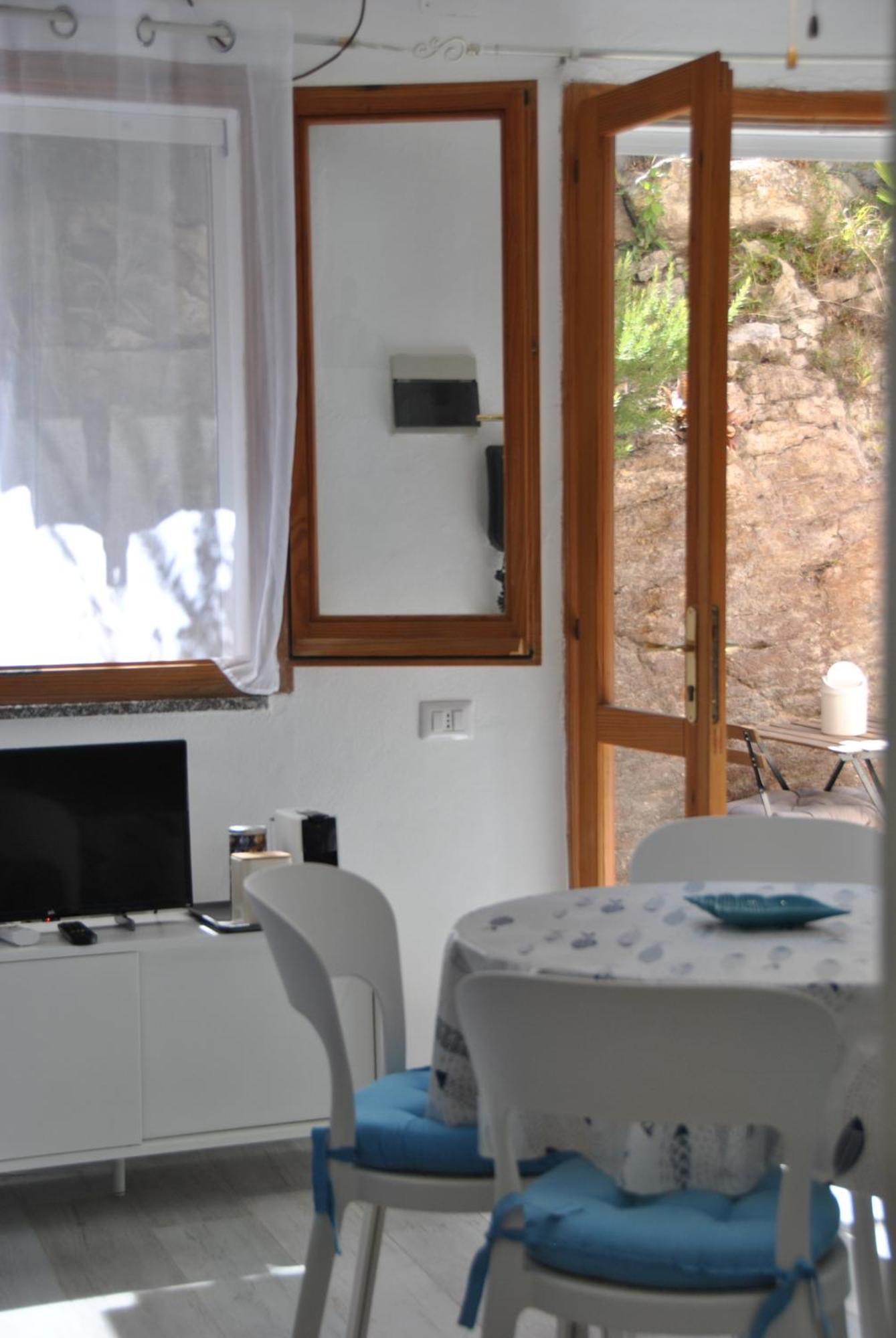 Casa Vacanze Casti - 41 كالاسيتا المظهر الخارجي الصورة